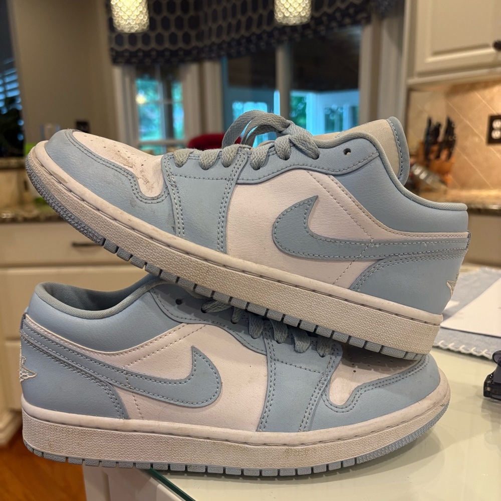 Nike Dunks Carolina Blue